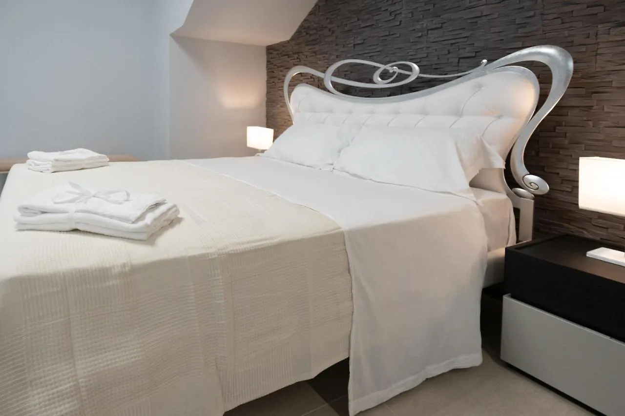Iitana Luxury Apartments Catania 0*,  Italy
