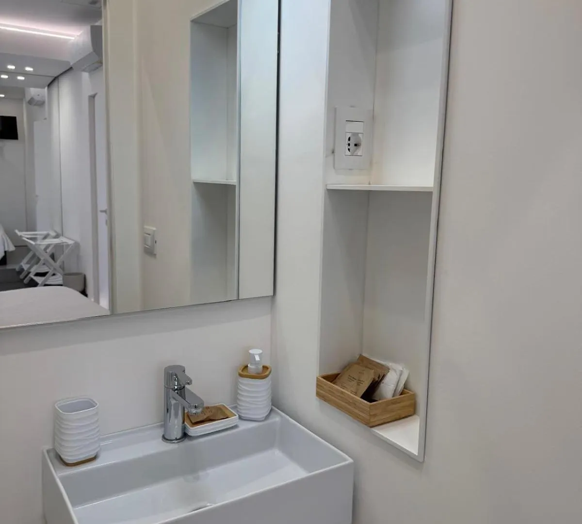 Iitana Luxury Apartments Catania Italy
